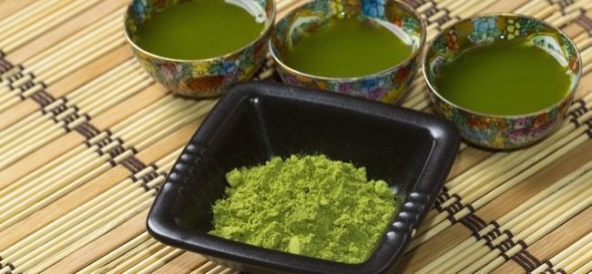 Tè verde matcha al basilico: una bevanda salutare ricca di nutrienti